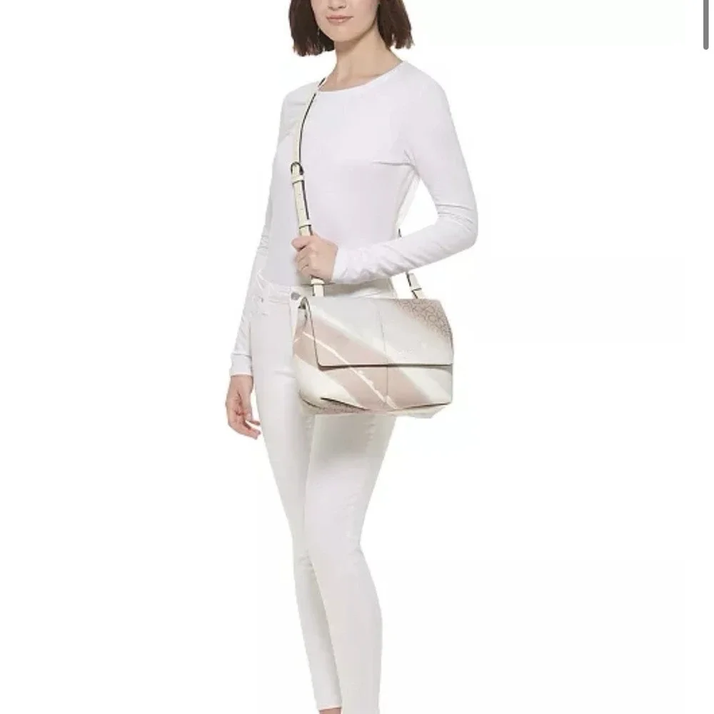 NWT Calvin Klein Myra Signature Crossbody Color Block Luxury Large‎ Bag $168